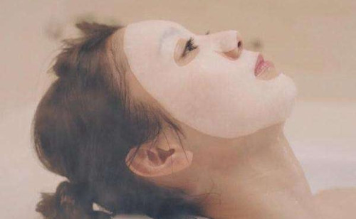 敷面膜